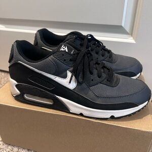 Nike Air Max 90 Black Gray and White